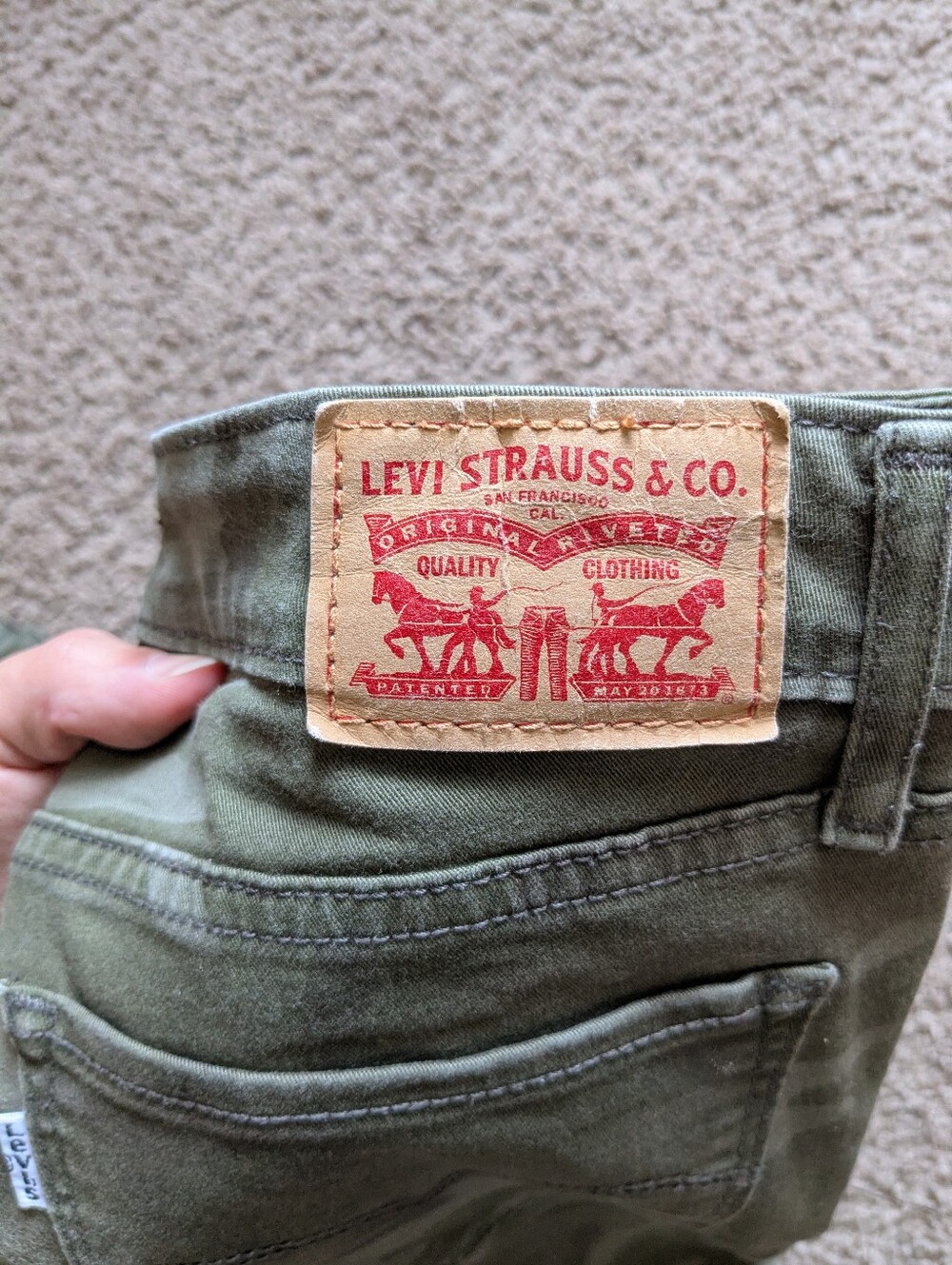 Levi's 711 Skinny Camo Jeans - Picture 6 of 10